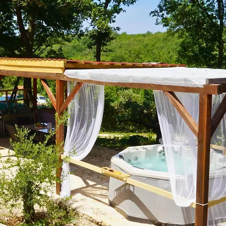 Paradiso Istriano - Oasi And Sole Apartman *